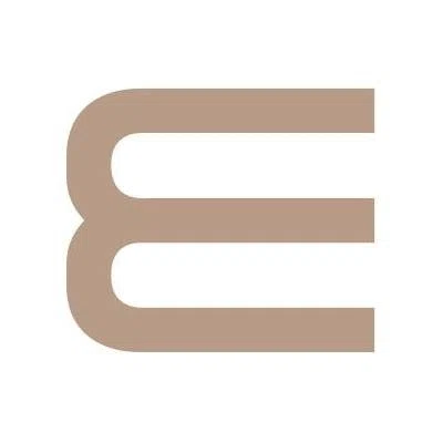 Everie Woman logo