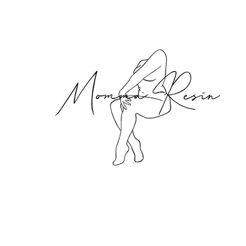 Momma Resin logo