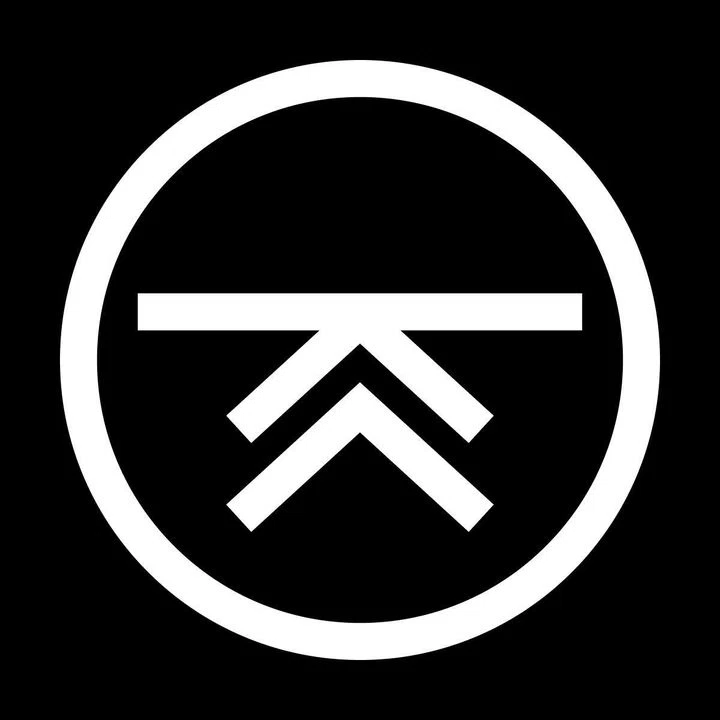 Skinwallet logo