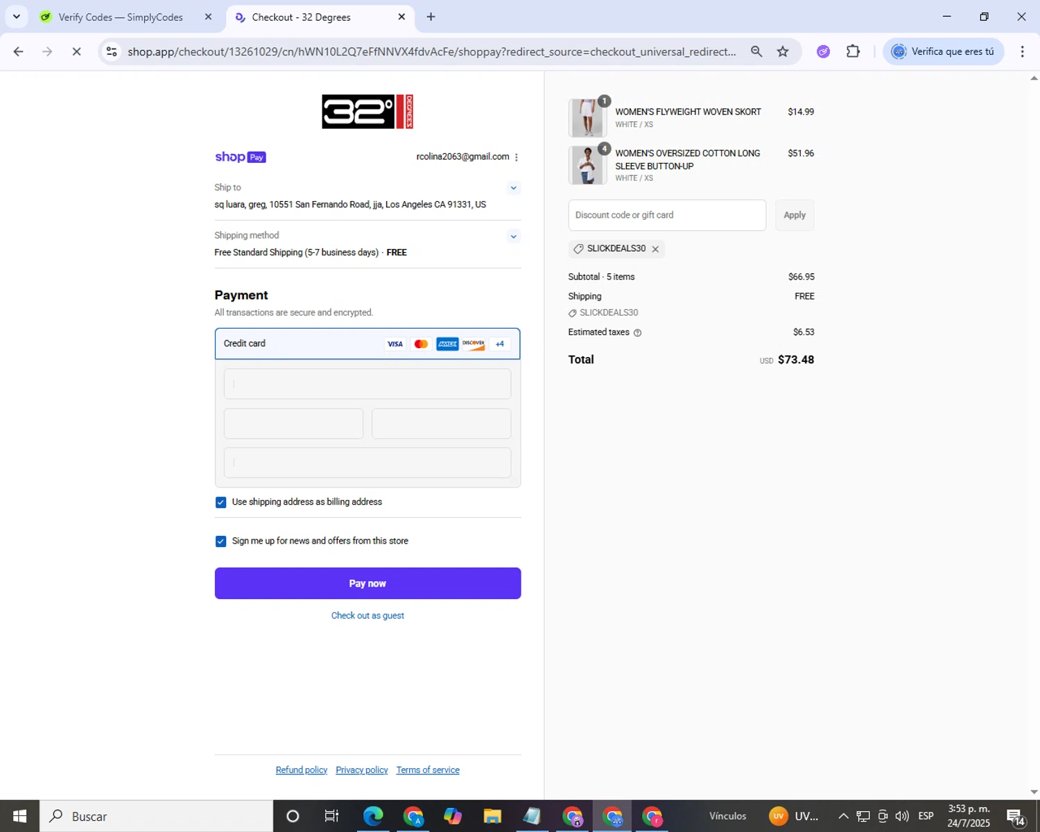 32 Degrees discount code screenshot showing code SLICKDEALS30 applied at 32 Degrees checkout page. Uploaded by SimplyCodes community member BrilliantScholar5403 on Jul 24, 2025
