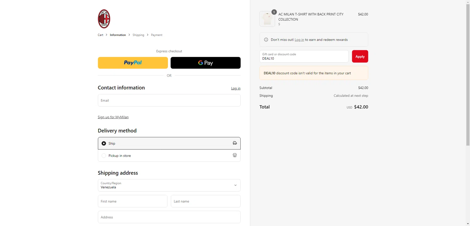 AC Milan Store checkout page showing AC Milan Store discount code box | Screenshot taken by SimplyCodes community member on May 7, 2025