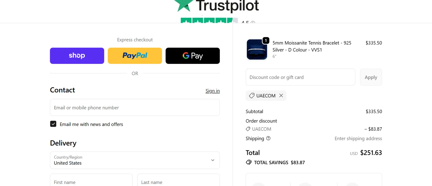 Adamans discount code screenshot showing code UAECOM applied at Adamans checkout page. Uploaded by SimplyCodes community member Dorothy on Oct 13, 2025