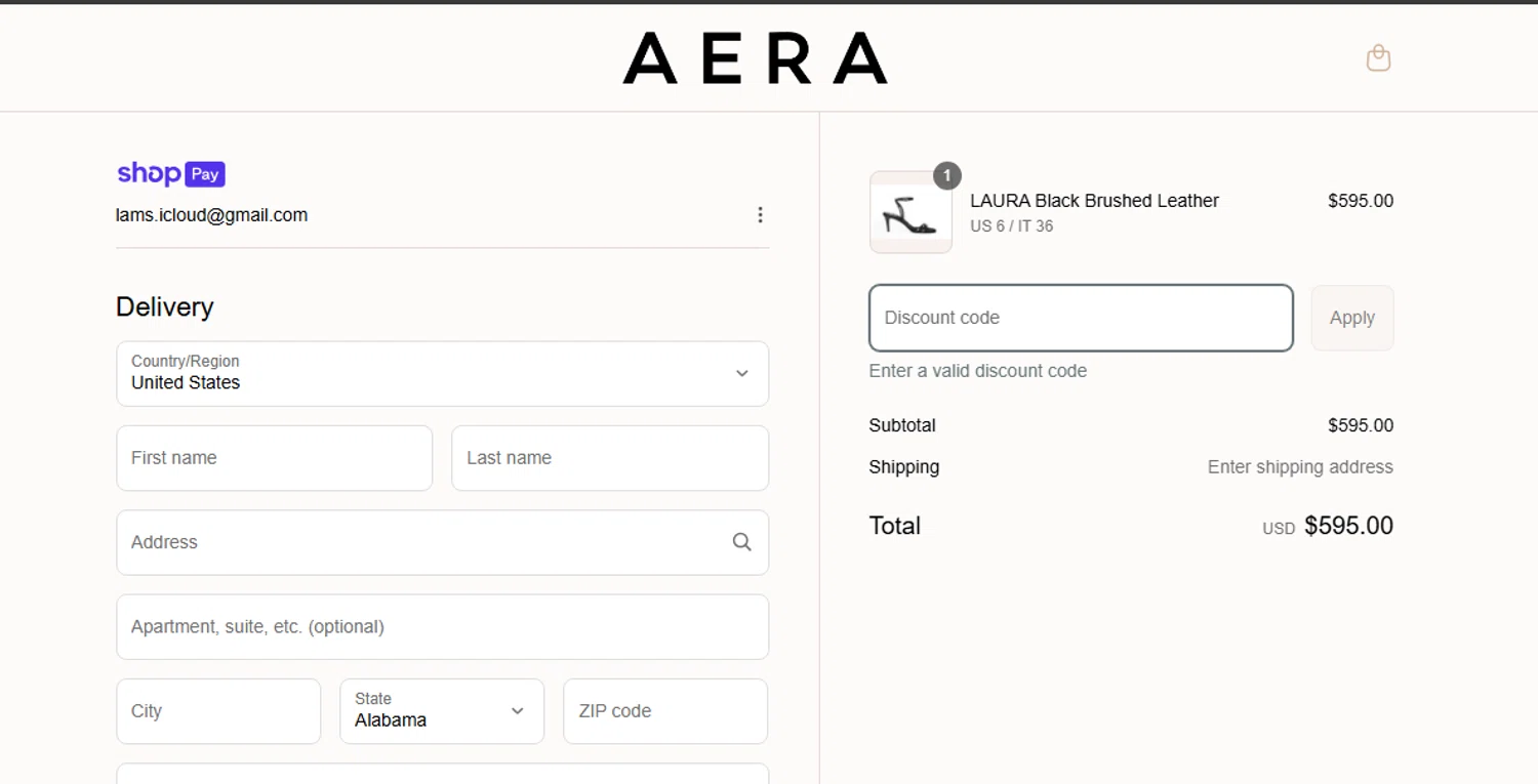 AERA discount code screenshot showing code FAYE15 applied at AERA checkout page. Uploaded by SimplyCodes community member sasukeuchiha on Jul 14, 2025