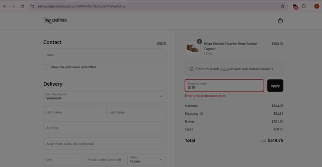 Aetrex checkout page showing Aetrex promo code box | Screenshot taken by SimplyCodes community member on Aug 3, 2025