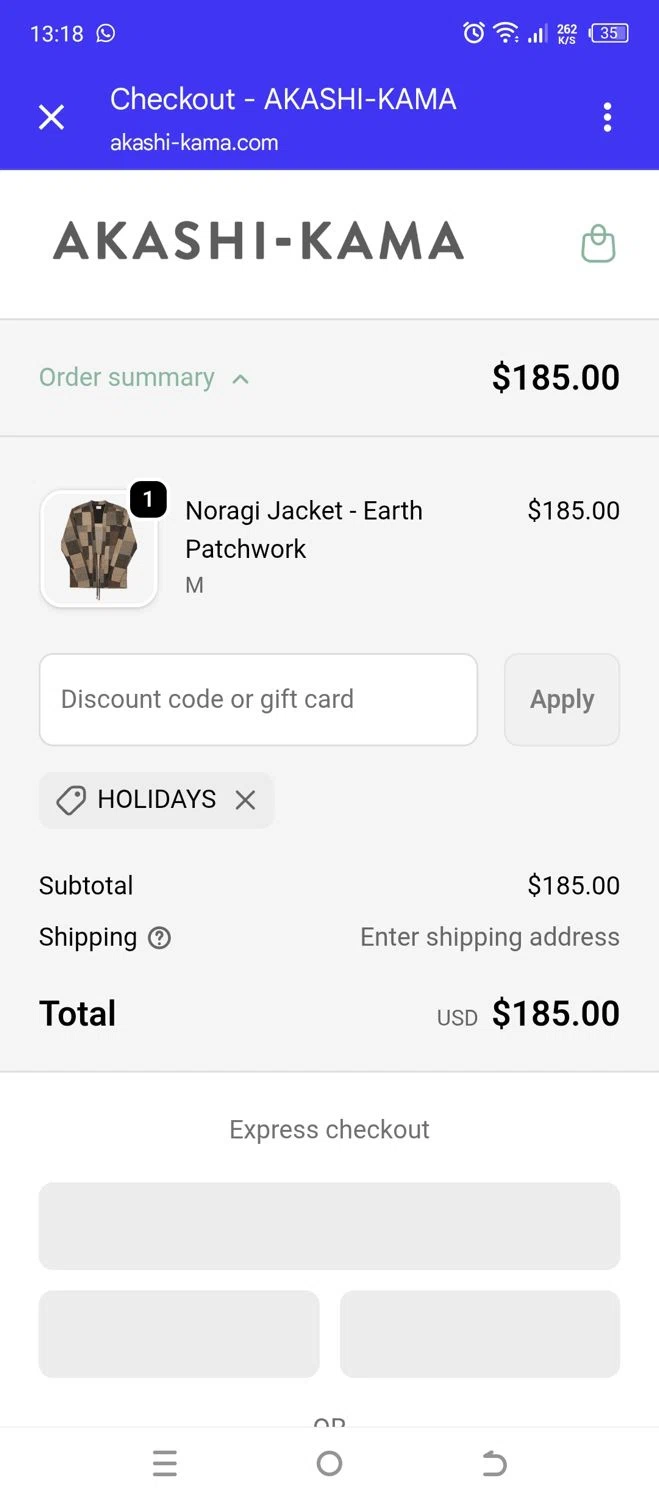 AKASHI-KAMA promo code screenshot showing code HOLIDAYS applied at AKASHI-KAMA checkout page. Uploaded by SimplyCodes community member 502312 on Nov 17, 2025