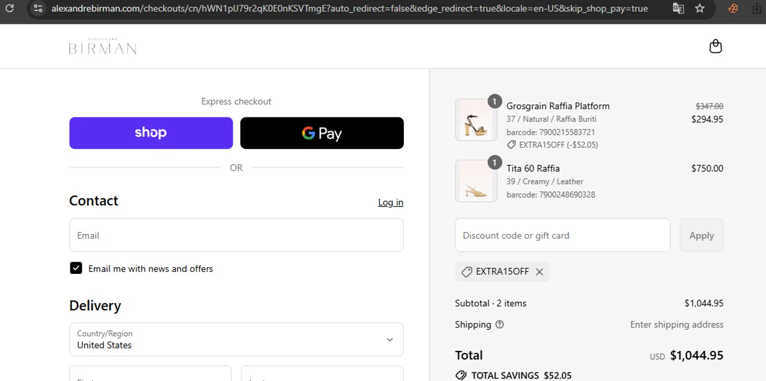 Alexandre Birman promo code screenshot showing code EXTRA15OFF applied at Alexandre Birman checkout page. Uploaded by SimplyCodes community member javierprez on Aug 29, 2025