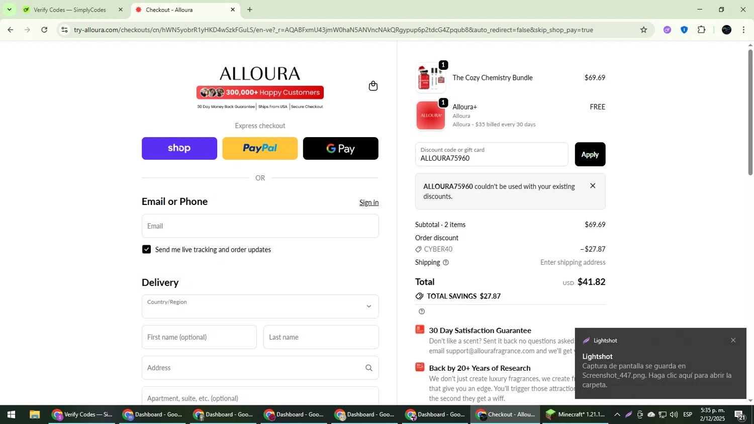 Alloura discount code screenshot showing code ALLOURA75960 applied at Alloura checkout page. Uploaded by SimplyCodes community member CarmenVGR on Dec 2, 2025