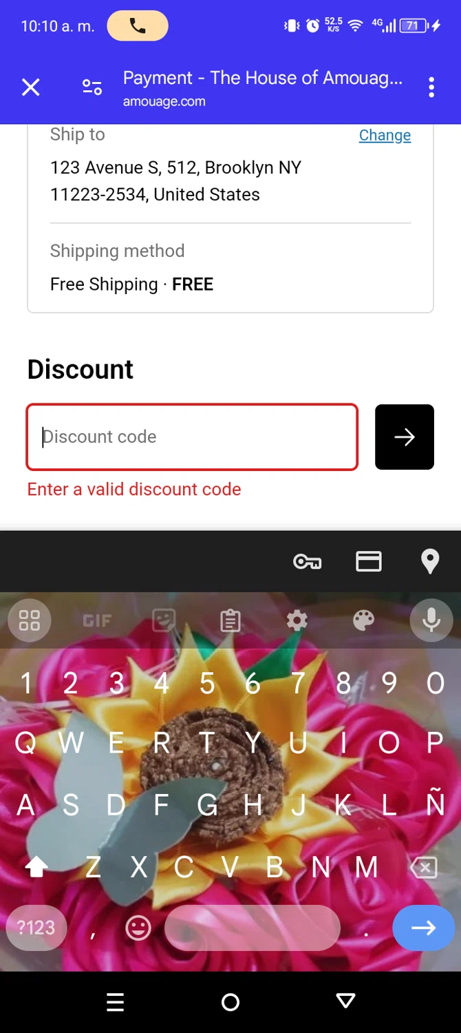Amouage Fragrances promo code screenshot showing code EXTRAITSWE applied at Amouage Fragrances checkout page. Uploaded by SimplyCodes community member Calorcito on Jan 2, 2025