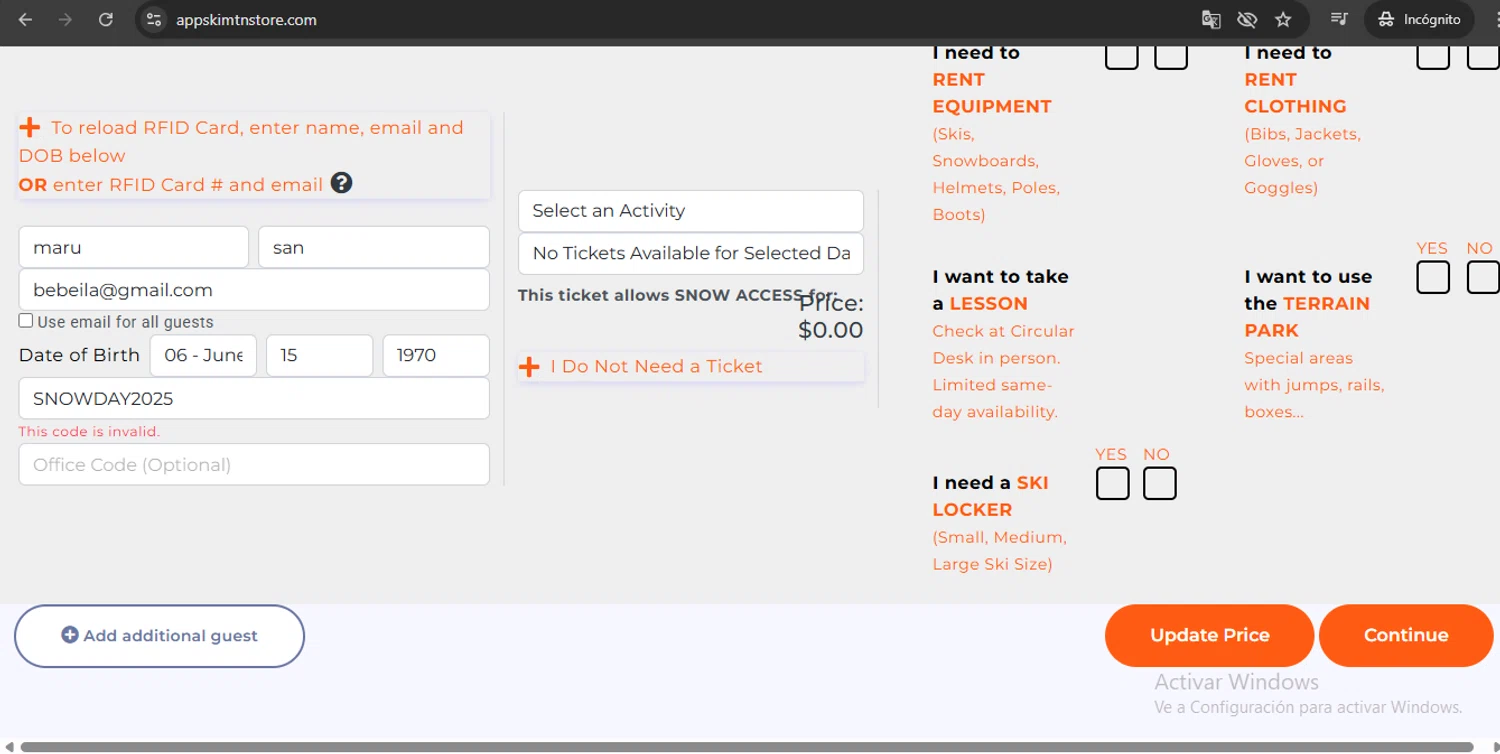 Appalachian Ski Mtn promo code screenshot showing code SNOWDAY2025 applied at Appalachian Ski Mtn checkout page. Uploaded by SimplyCodes community member UchihaMadara on Sep 29, 2025