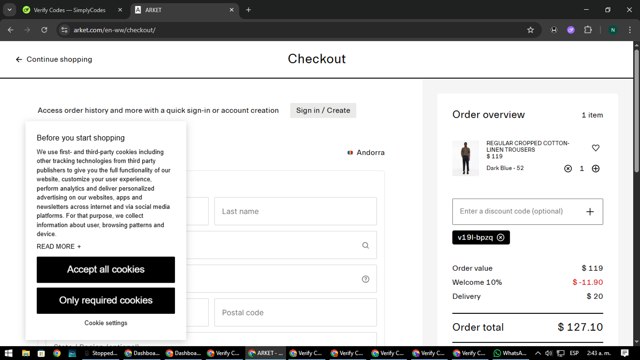 Arket checkout page showing Arket discount code box | Screenshot taken by SimplyCodes community member on Aug 10, 2025