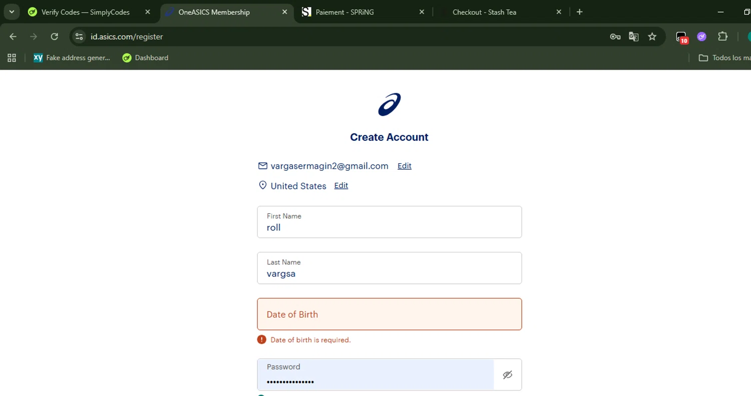 ASICS promo code screenshot showing code KIDS15 applied at ASICS checkout page. Uploaded by SimplyCodes community member CAFEFAVORITO on Nov 3, 2025