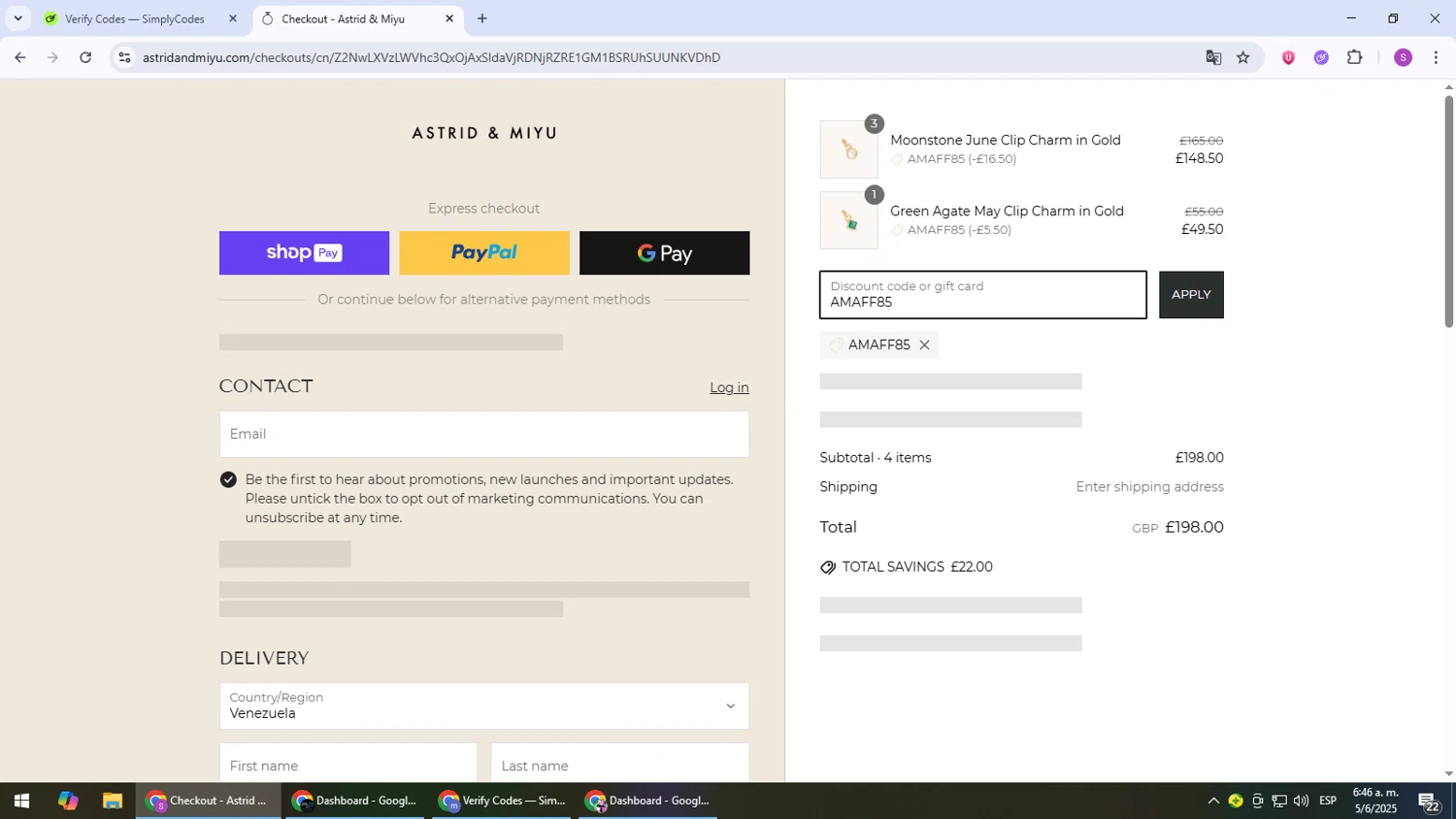 Astrid & Miyu promo code screenshot showing code AMAFF85 applied at Astrid & Miyu checkout page. Uploaded by SimplyCodes community member Son_Goku on Jun 5, 2025