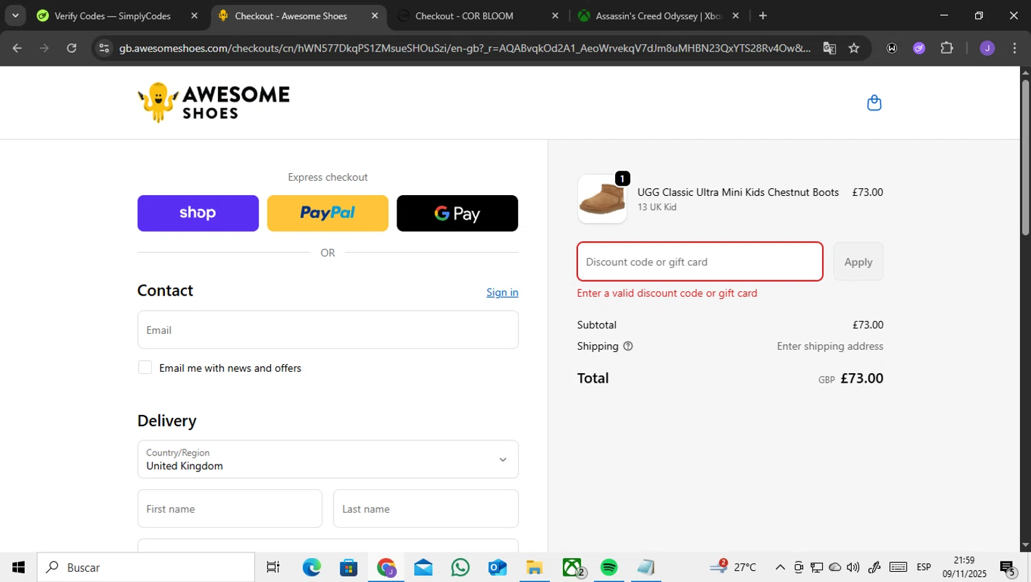 Awesome Shoes promo code screenshot showing code SPOOKY10 applied at Awesome Shoes checkout page. Uploaded by SimplyCodes community member ENCARAMESSI on Nov 10, 2025