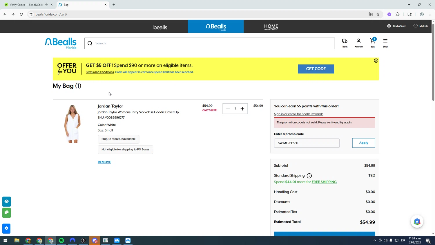 Bealls Florida promo code screenshot showing code SWIMFREESHIP applied at Bealls Florida checkout page. Uploaded by SimplyCodes community member Pipiripicho on Aug 29, 2025