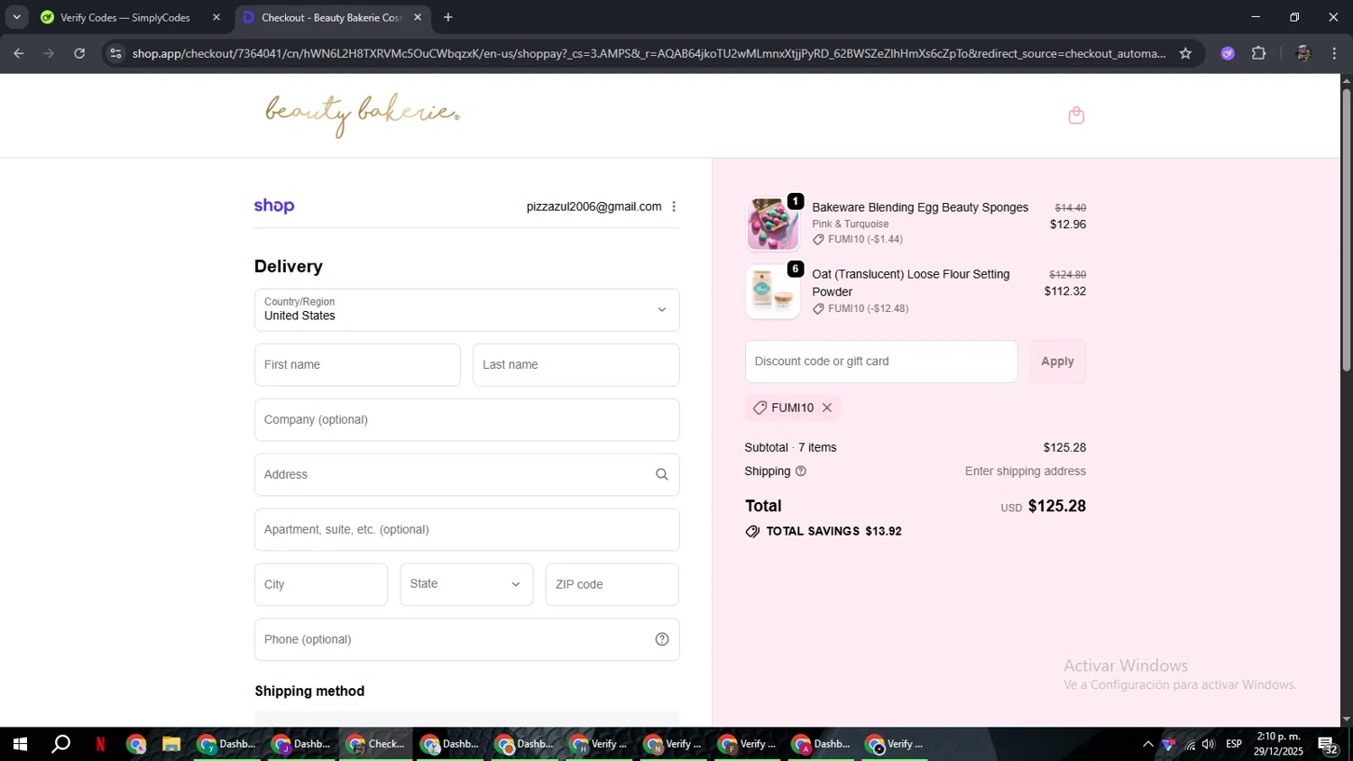 BeautyBakerie promo code screenshot showing code FUMI10 applied at BeautyBakerie checkout page. Uploaded by SimplyCodes community member xxdddd on Dec 29, 2025
