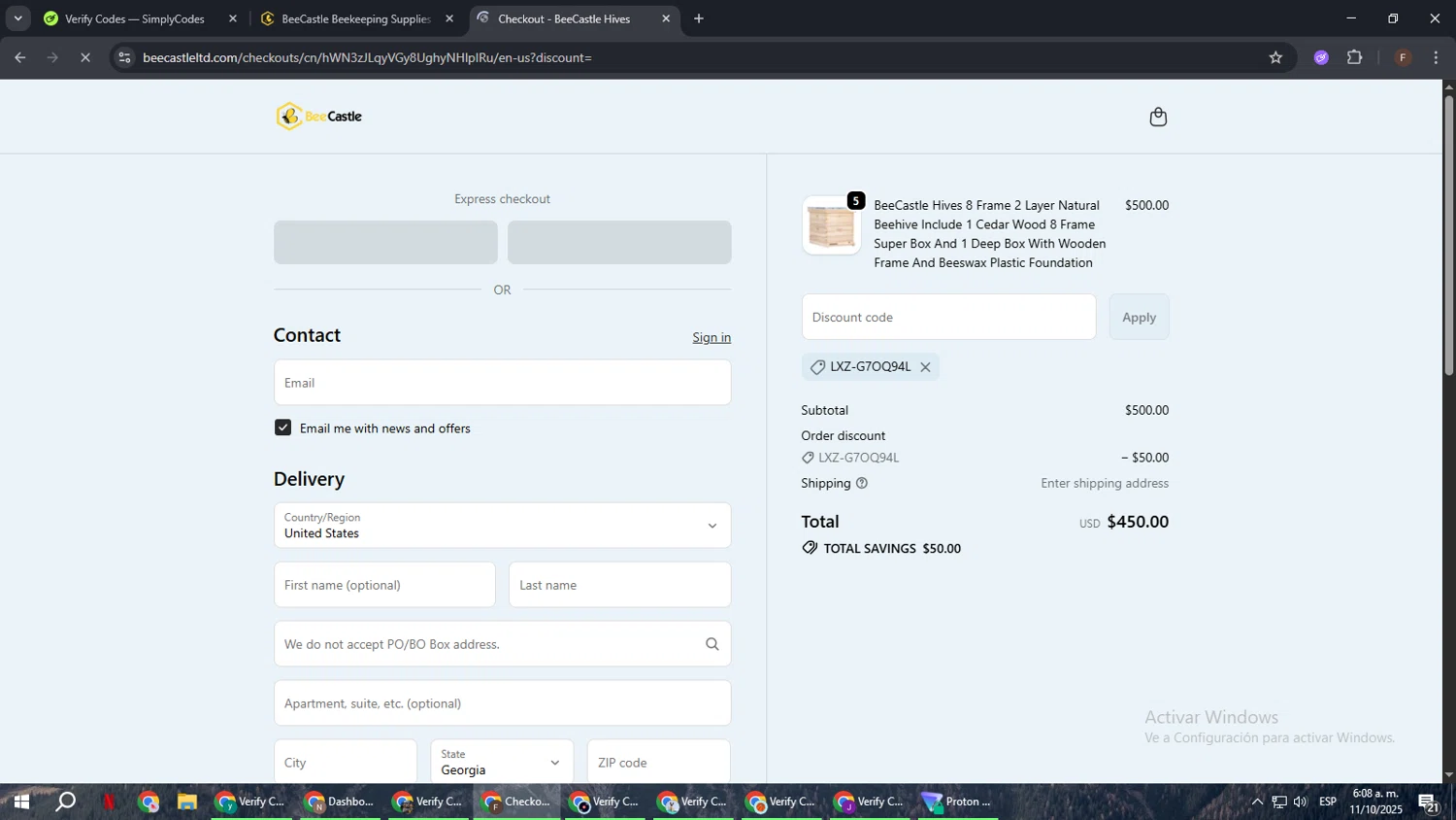 BeeCastle Beekeeping Supplies promo code screenshot showing code LXZ-G7OQ94L applied at BeeCastle Beekeeping Supplies checkout page. Uploaded by SimplyCodes community member ExtraordinaryHunter3076 on Oct 11, 2025
