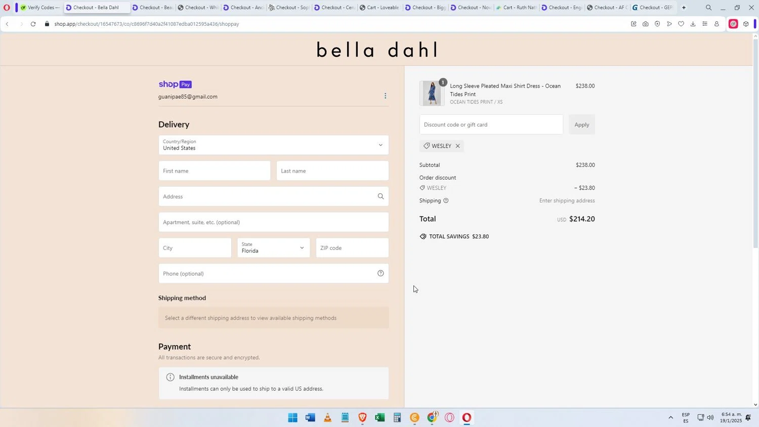 Bella Dahl coupon code screenshot showing code WESLEY applied at Bella Dahl checkout page. Uploaded by SimplyCodes community member Darkosukaru on Jan 19, 2025