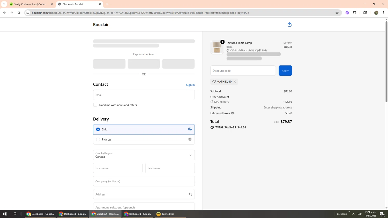 Bouclair promo code screenshot showing code Mathieu10 applied at Bouclair checkout page. Uploaded by SimplyCodes community member Phoenix585 on Nov 14, 2025