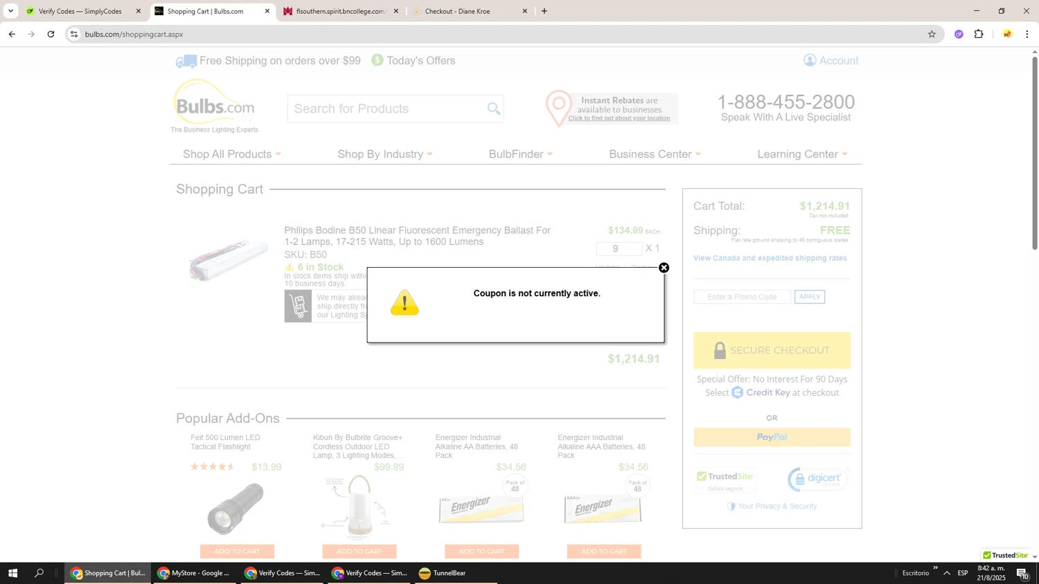 Bulbs.com coupon code screenshot showing code GROOVE applied at Bulbs.com checkout page. Uploaded by SimplyCodes community member Richard251 on Aug 21, 2025