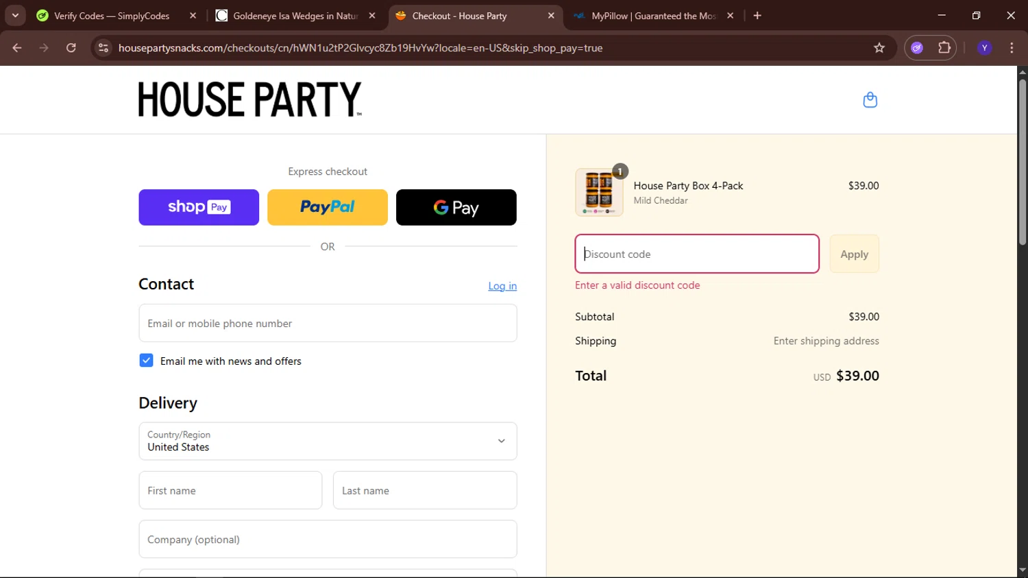 Casadei promo code screenshot showing code DEALSPOTR15 applied at Casadei checkout page. Uploaded by SimplyCodes community member TokenElite6436 on Aug 17, 2025