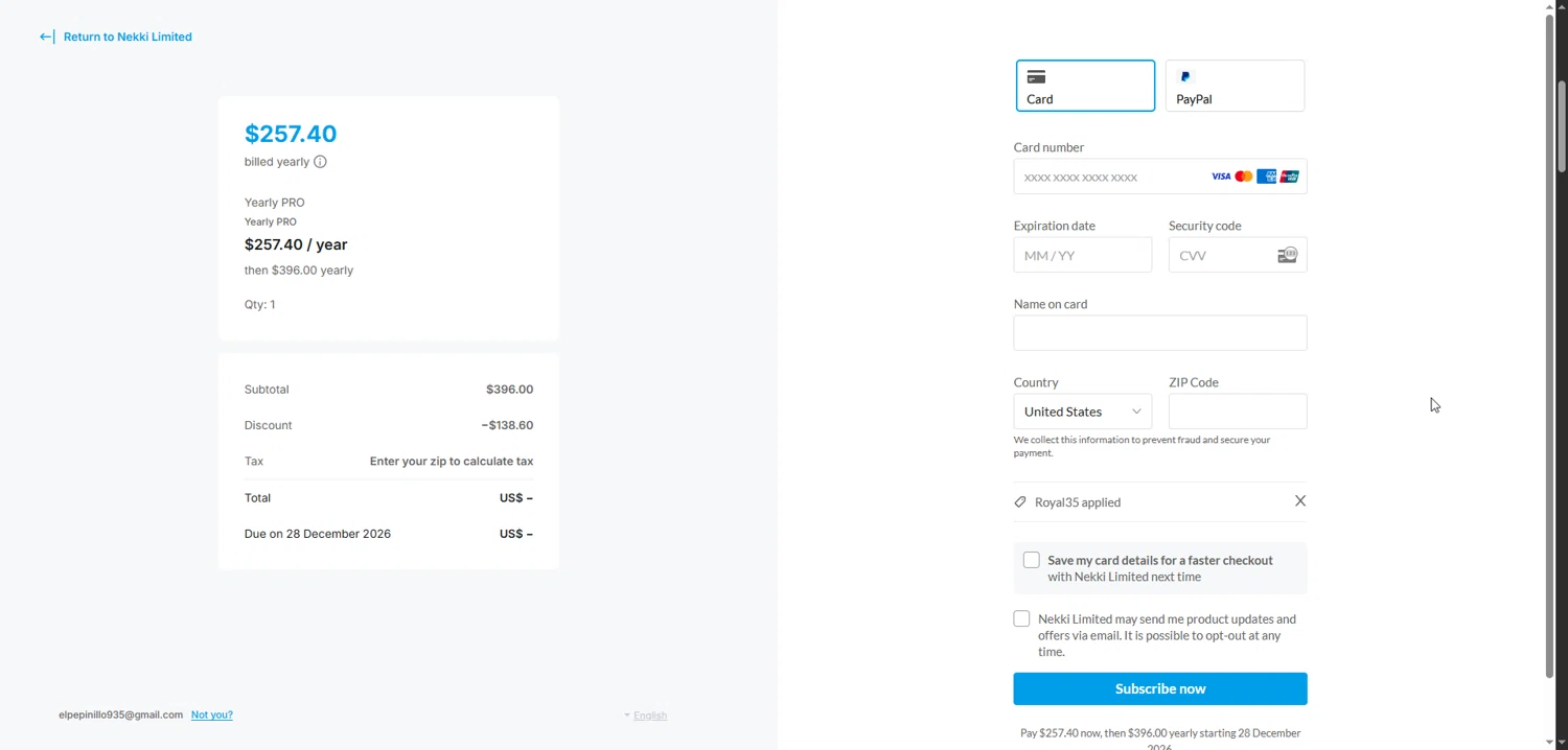 Cascadeur promo code screenshot showing code ROYAL35 applied at Cascadeur checkout page. Uploaded by SimplyCodes community member DiscountCurator3556 on Dec 28, 2025