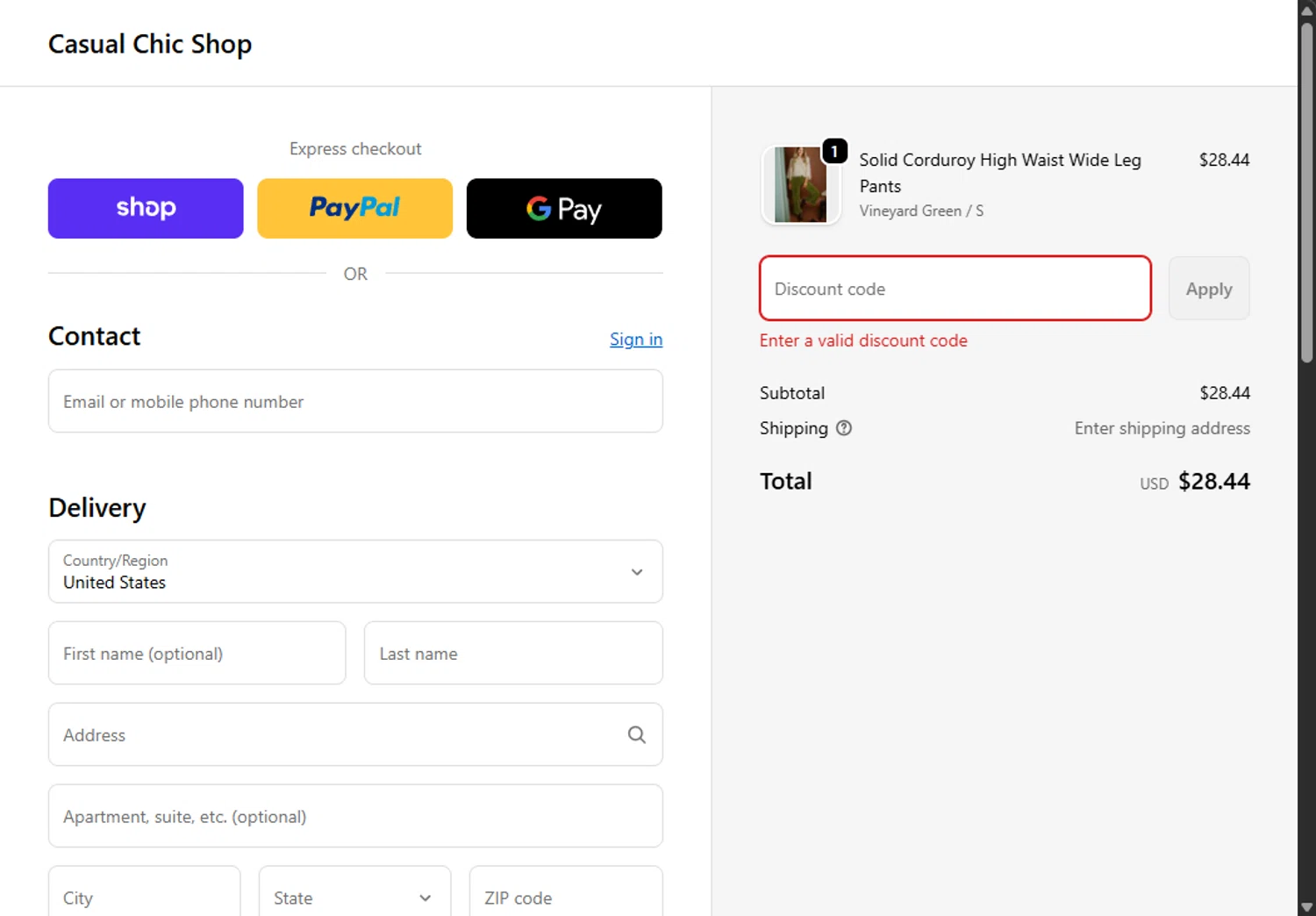 Casual Chic Boutique promo code screenshot showing code WELCOME15 applied at Casual Chic Boutique checkout page. Uploaded by SimplyCodes community member Santi_ago on Dec 9, 2025