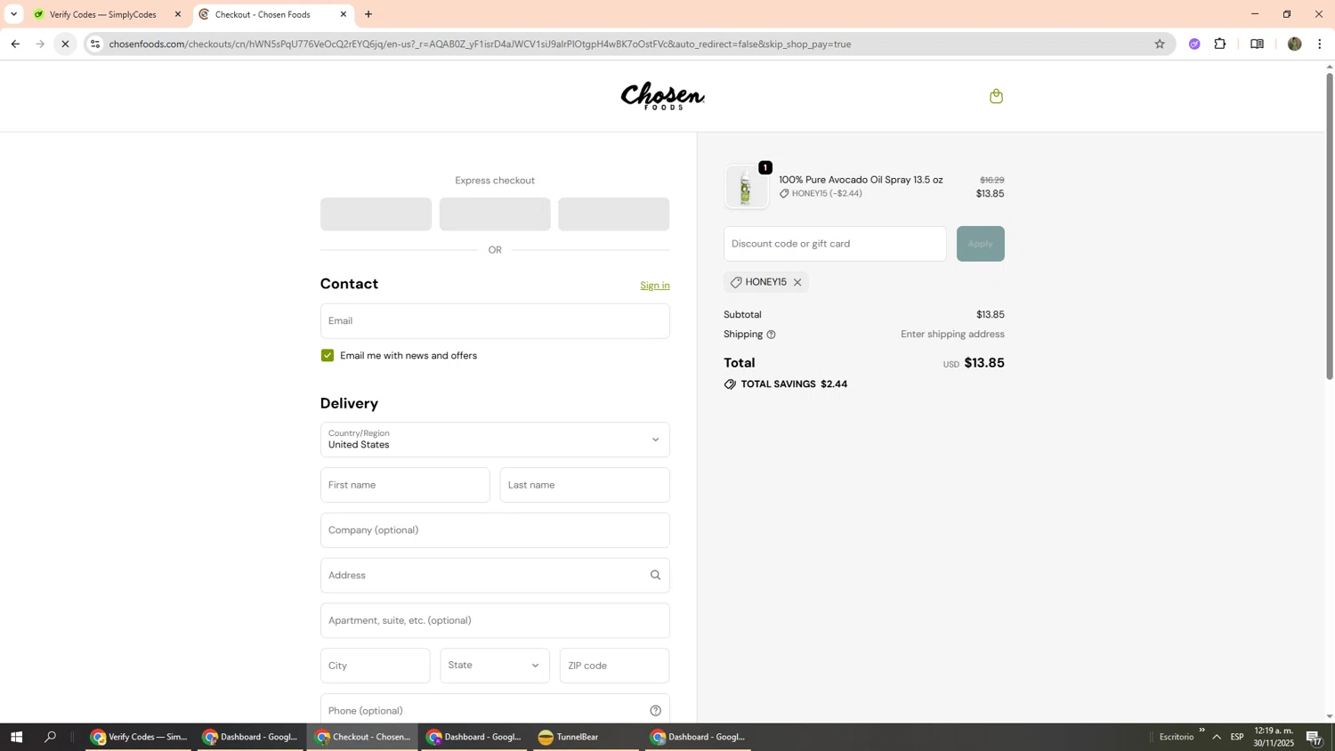 Chosen Foods coupon code screenshot showing code HONEY15 applied at Chosen Foods checkout page. Uploaded by SimplyCodes community member Phoenix585 on Nov 30, 2025