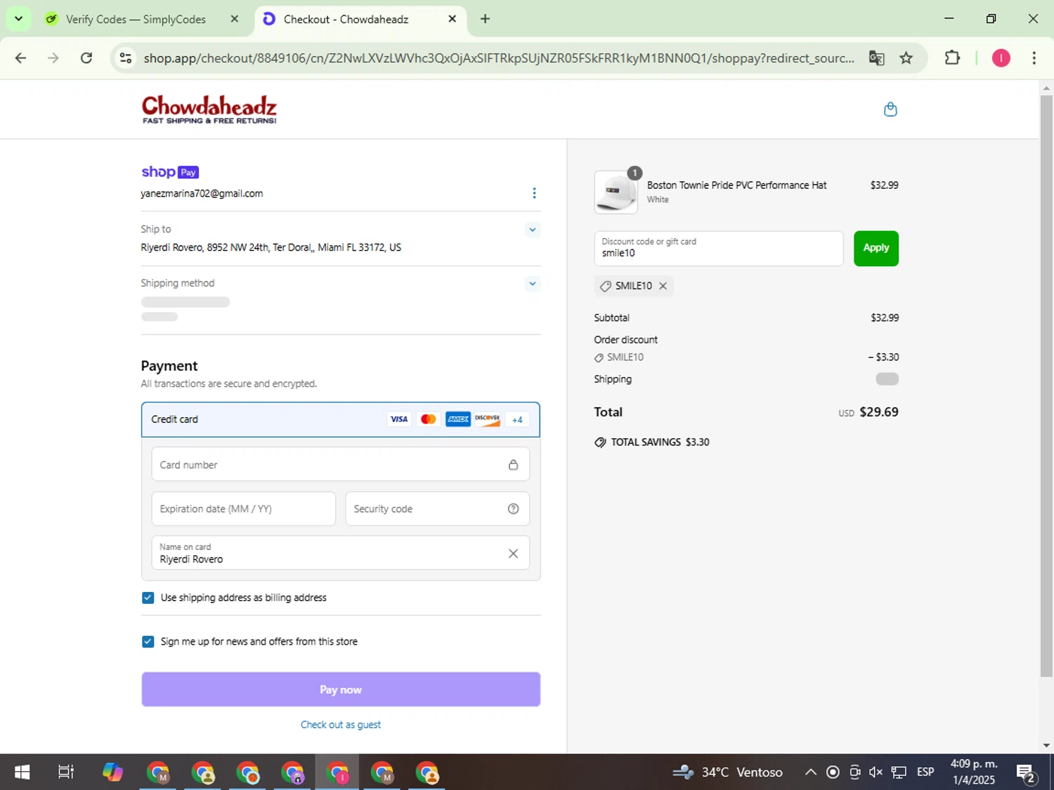 Chowdaheadz discount code screenshot showing code smile10 applied at Chowdaheadz checkout page. Uploaded by SimplyCodes community member FortunateExpert1626 on Apr 1, 2025