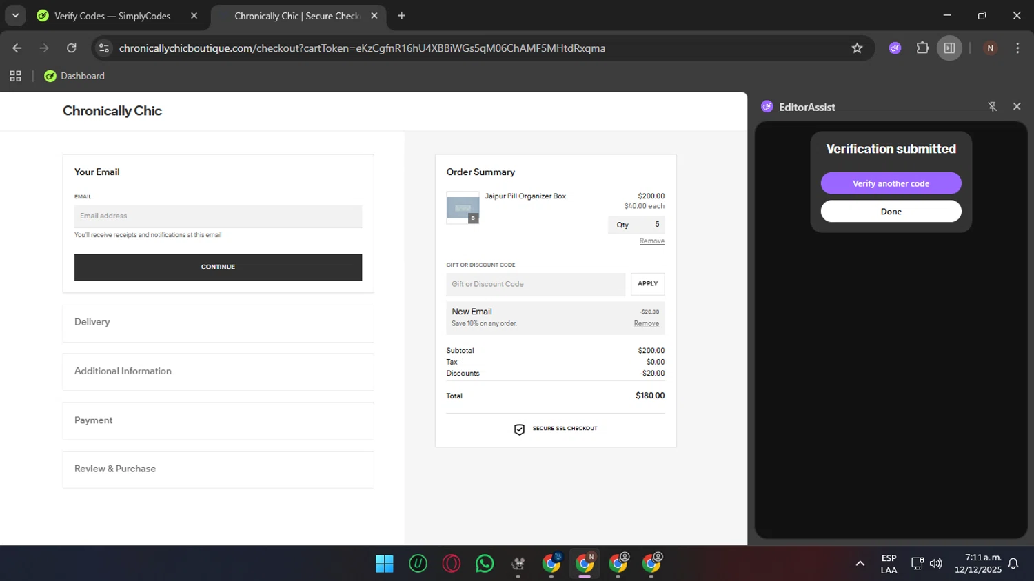 Chronically Chic promo code screenshot showing code NEWFRIEND10 applied at Chronically Chic checkout page. Uploaded by SimplyCodes community member Sungjinwoo on Dec 12, 2025