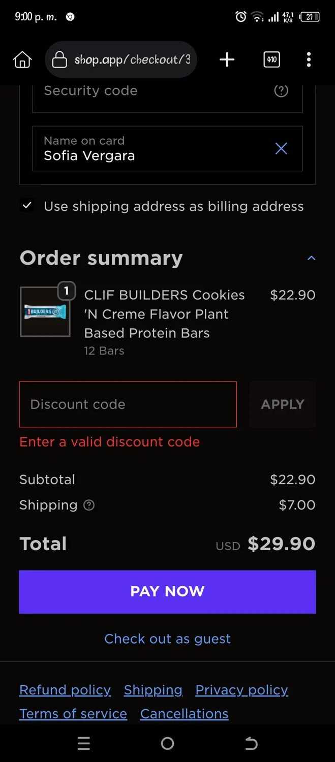 Clif Bar promo code screenshot showing code FAMILY25 applied at Clif Bar checkout page. Uploaded by SimplyCodes community member Pipina11 on Jan 8, 2026