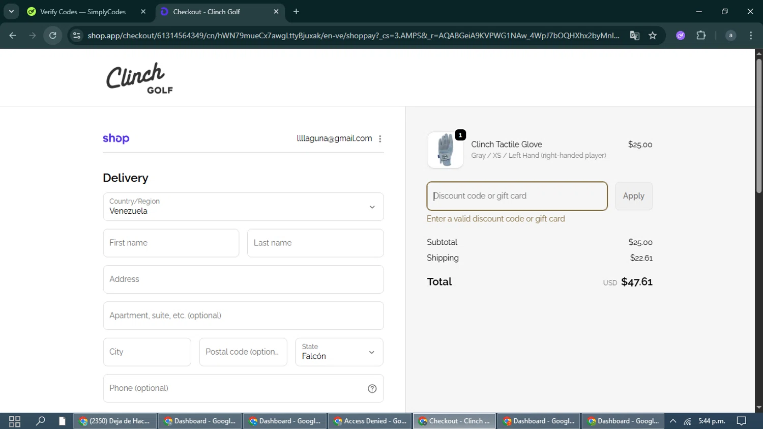 Clinch Golf discount code screenshot showing code WELCOME10 applied at Clinch Golf checkout page. Uploaded by SimplyCodes community member ValueWhiz9480 on Jan 2, 2026