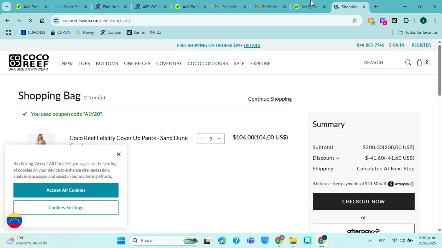 Coco Reef promo code screenshot showing code JASMINE20 applied at Coco Reef checkout page. Uploaded by SimplyCodes community member jorgejavierherrera on Jun 19, 2025