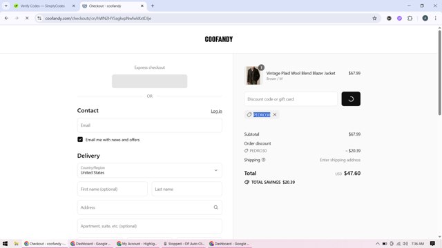 Coofandy checkout page showing Coofandy discount code box | Screenshot taken by SimplyCodes community member on Aug 27, 2025