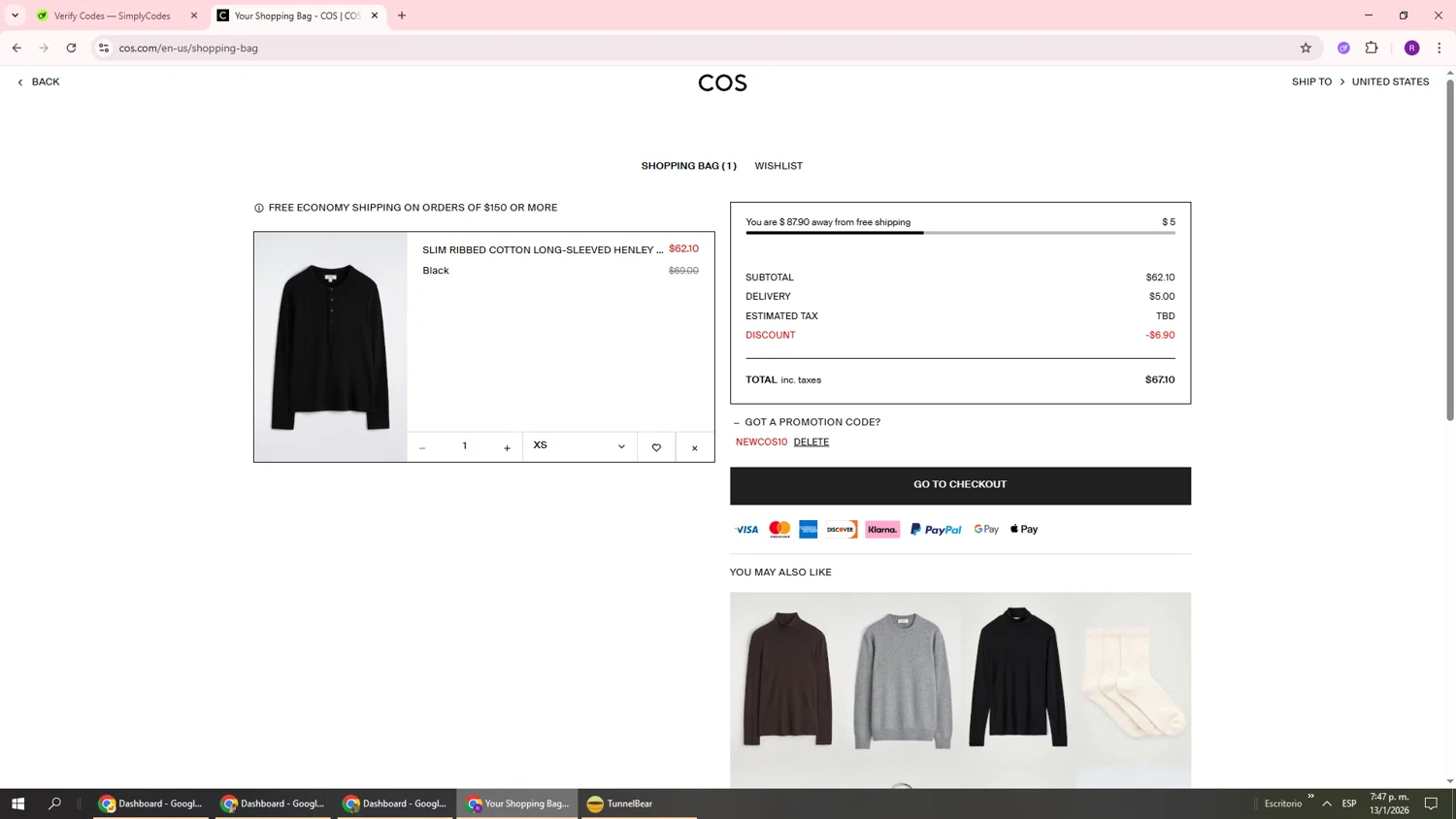 COS checkout page showing COS promo code box | Screenshot taken by SimplyCodes community member on Jan 13, 2026