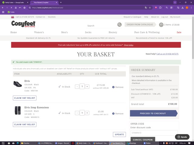 Cosyfeet checkout page showing Cosyfeet discount code box | Screenshot taken by SimplyCodes community member on Aug 17, 2025