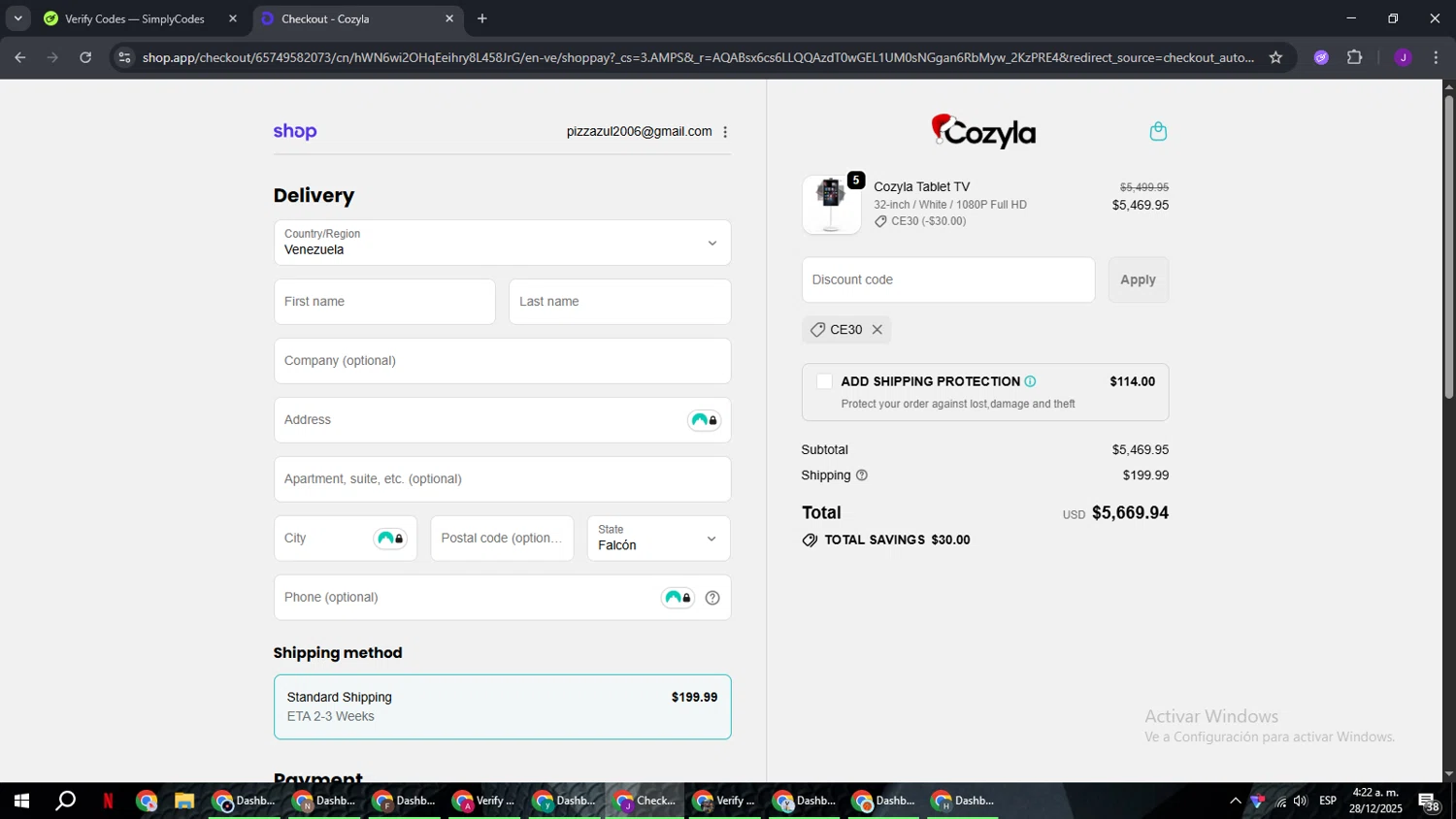 Cozyla discount code screenshot showing code CE30 applied at Cozyla checkout page. Uploaded by SimplyCodes community member ComeBurra123 on Dec 28, 2025