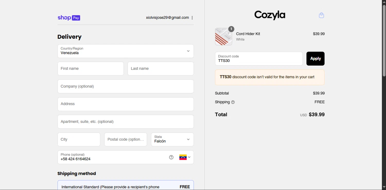 Cozyla discount code screenshot showing code TTS30 applied at Cozyla checkout page. Uploaded by SimplyCodes community member Xiooh292929 on Aug 12, 2025
