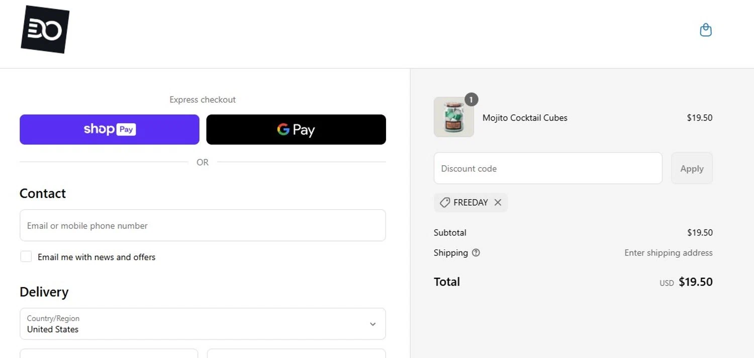Crowned Skin discount code screenshot showing code WELCOME15 applied at Crowned Skin checkout page. Uploaded by SimplyCodes community member Quemiras on May 25, 2025