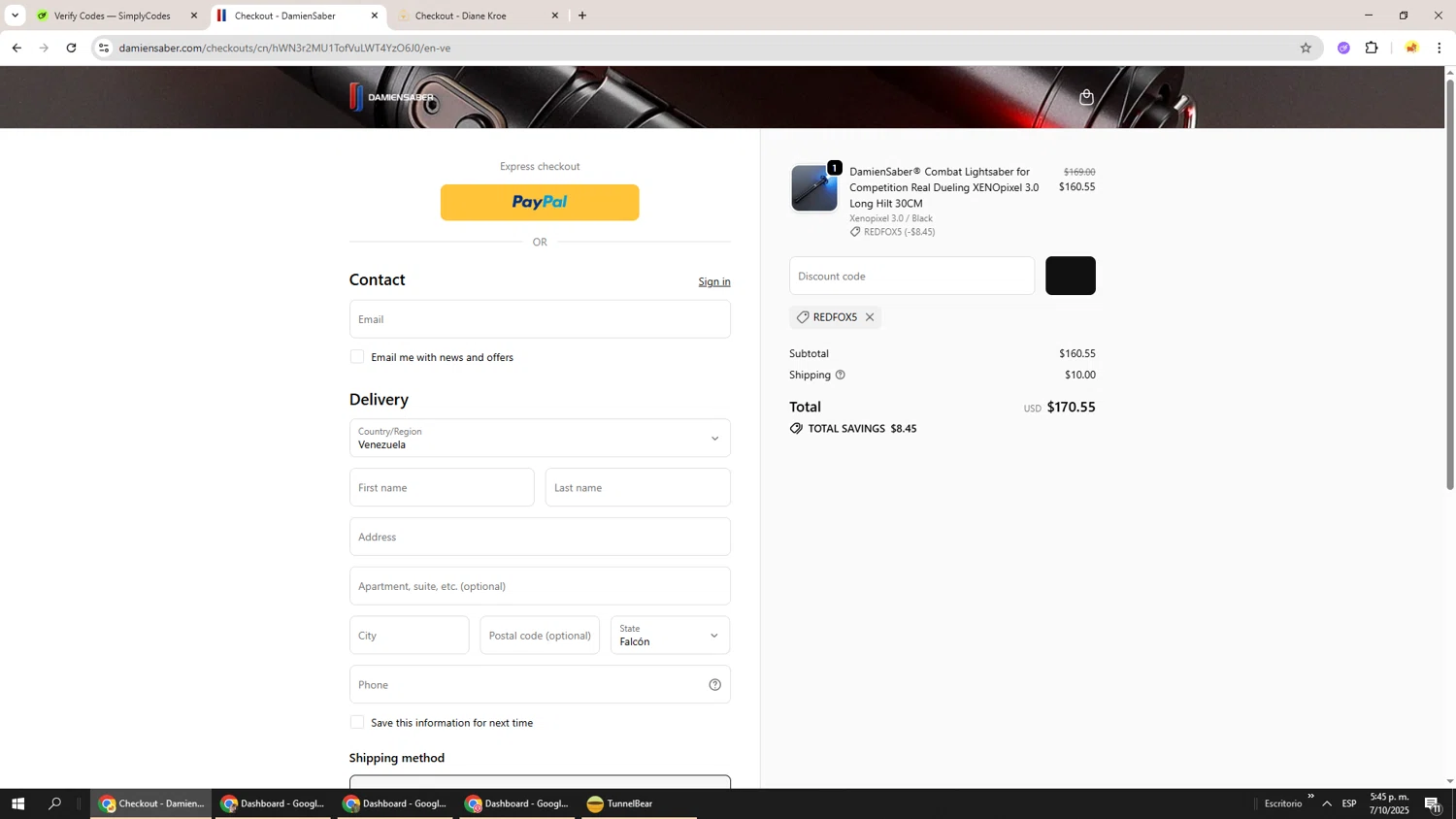 DamienSaber discount code screenshot showing code REDFOX5 applied at DamienSaber checkout page. Uploaded by SimplyCodes community member Richard251 on Oct 7, 2025