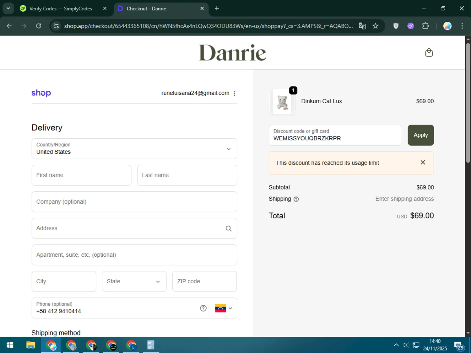Danrie promo code screenshot showing code WEMISSYOUQBRZKRPR applied at Danrie checkout page. Uploaded by SimplyCodes community member Estrellitacoairis on Nov 24, 2025