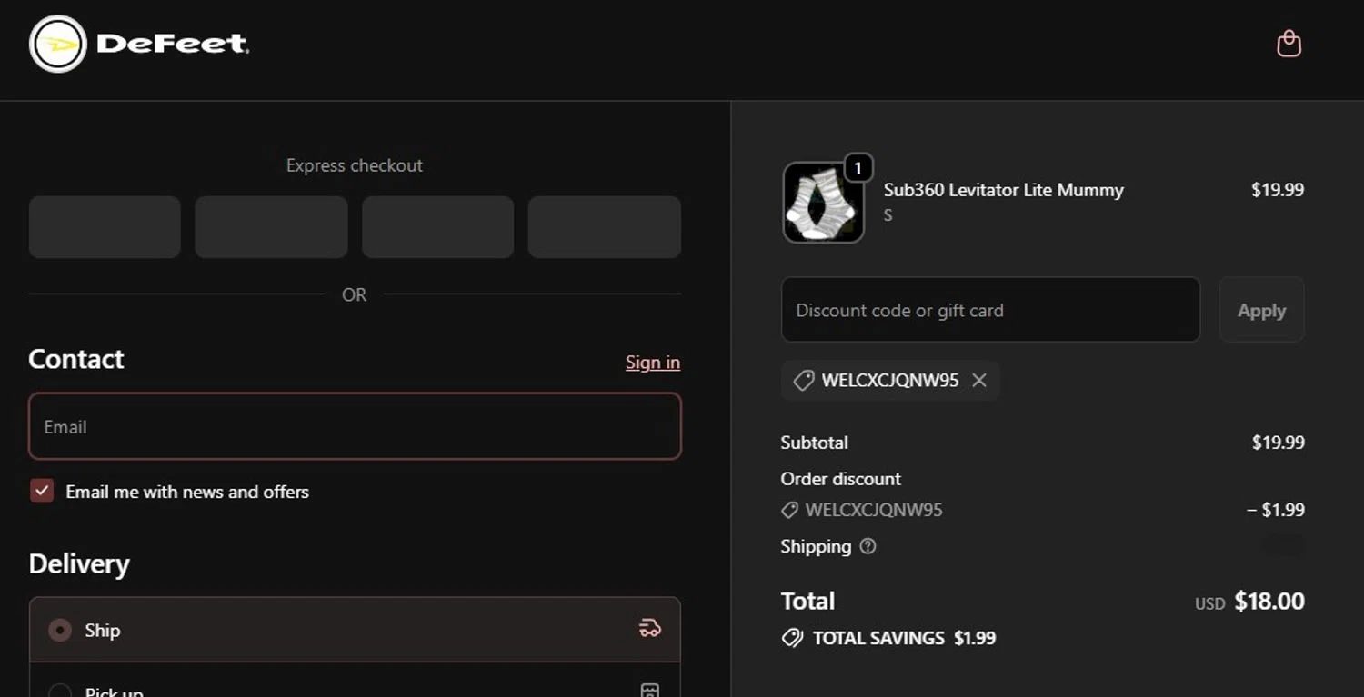 DeFeet discount code screenshot showing code WELCXCJQNW95 applied at DeFeet checkout page. Uploaded by SimplyCodes community member josemiguelaponte on Oct 21, 2025