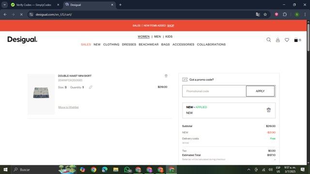 Desigual checkout page showing Desigual promo code box | Screenshot taken by SimplyCodes community member on Jul 3, 2025
