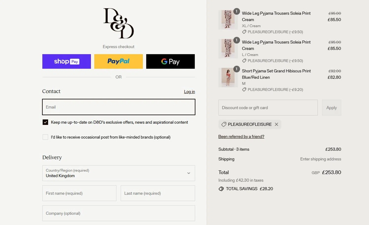 Desmond & Dempsey discount code screenshot showing code PLEASUREOFLEISURE applied at Desmond & Dempsey checkout page. Uploaded by SimplyCodes community member angelfigueroa2008 on Aug 24, 2025