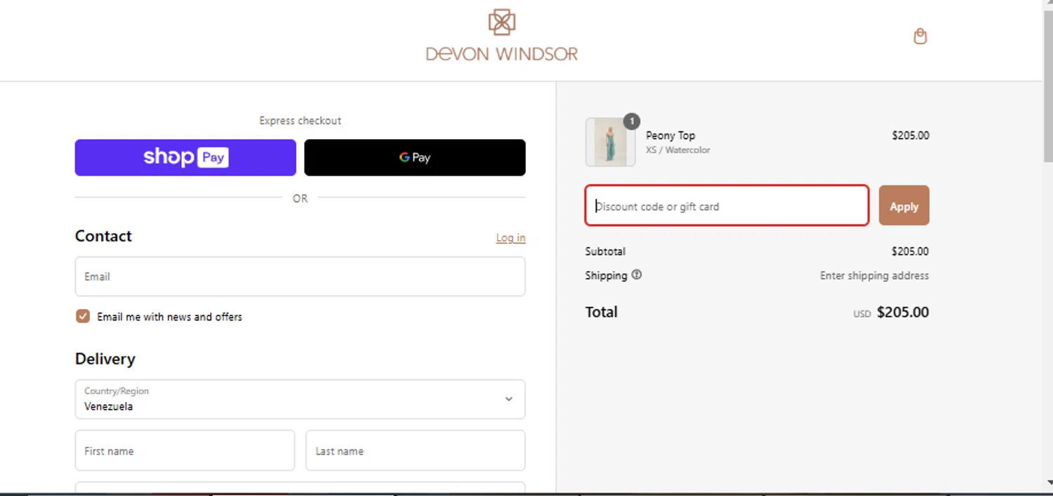 Devon Windsor discount code screenshot showing code ROBBI15 applied at Devon Windsor checkout page. Uploaded by SimplyCodes community member alejandroadrianza on Feb 26, 2025