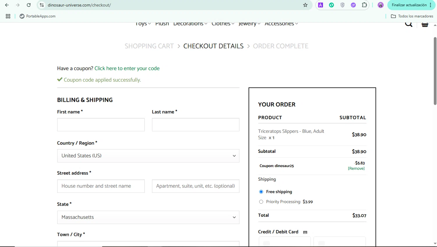 Dinosaur Universe promo code screenshot showing code Dinosaur25 applied at Dinosaur Universe checkout page. Uploaded by SimplyCodes community member kenisjavier on Nov 12, 2025