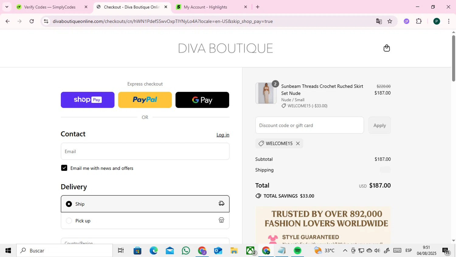 Diva Boutique discount code screenshot showing code WELCOME15 applied at Diva Boutique checkout page. Uploaded by SimplyCodes community member RoyalAdmiral4824 on Aug 4, 2025