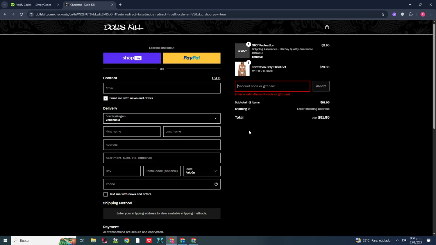 Dolls Kill discount code screenshot showing code WEEKEND applied at Dolls Kill checkout page. Uploaded by SimplyCodes community member CleverMonarch1744 on Aug 26, 2025