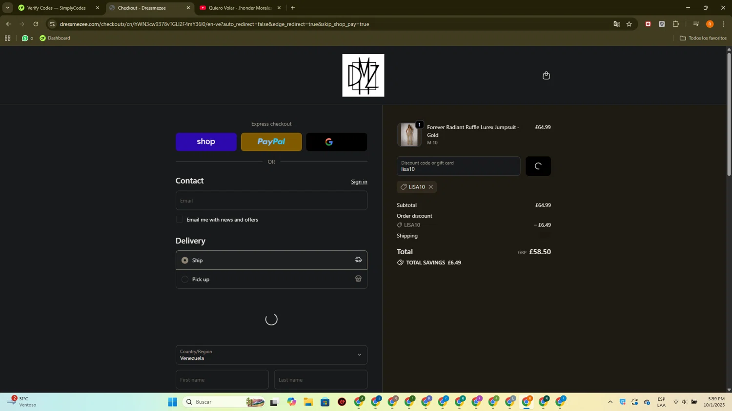 Dress Me Zee discount code screenshot showing code lisa10 applied at Dress Me Zee checkout page. Uploaded by SimplyCodes community member PromoTitan1625 on Oct 1, 2025