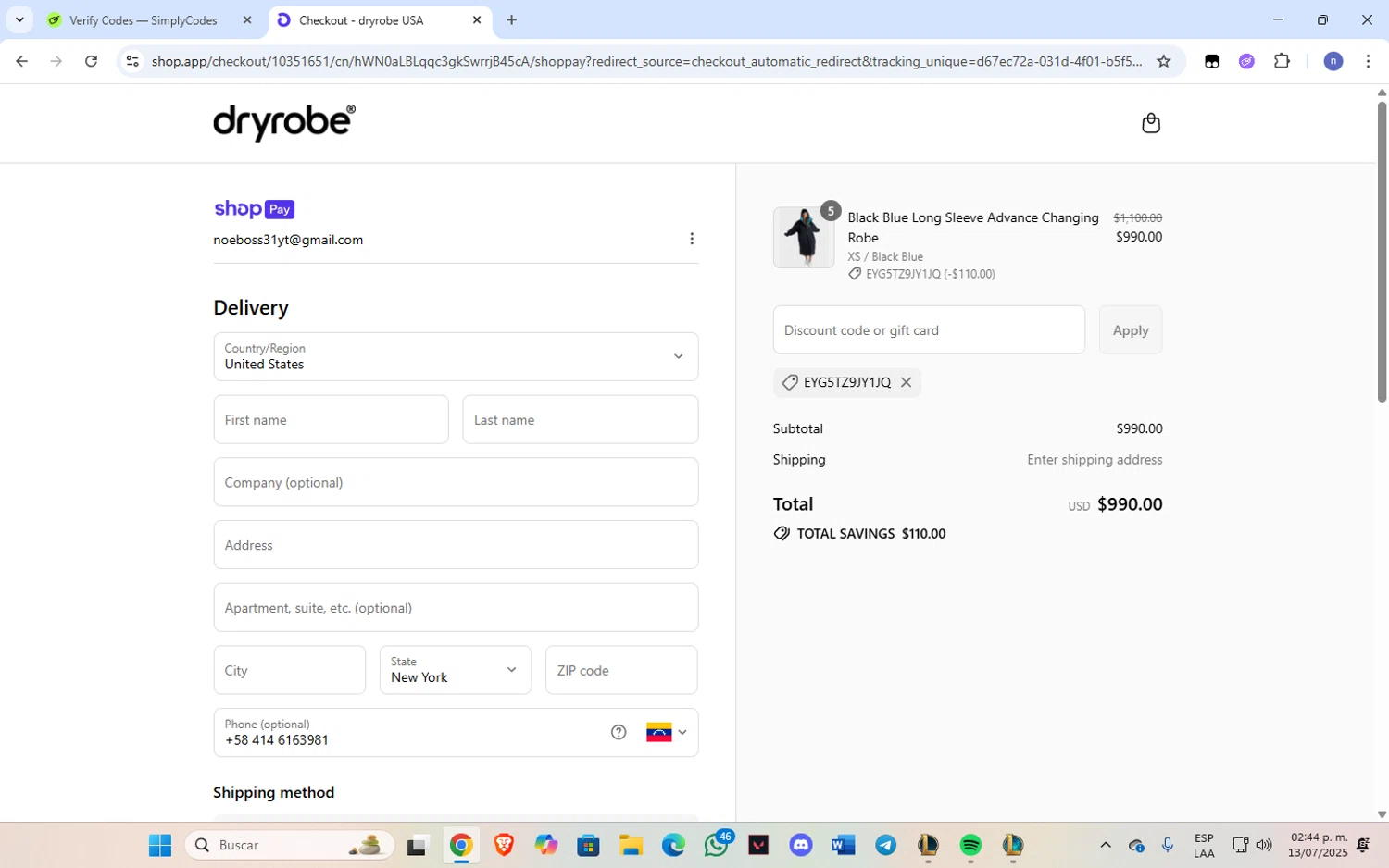 dryrobe USA promo code screenshot showing code EYG5TZ9JY1JQ applied at dryrobe USA checkout page. Uploaded by SimplyCodes community member Franka on Jul 13, 2025