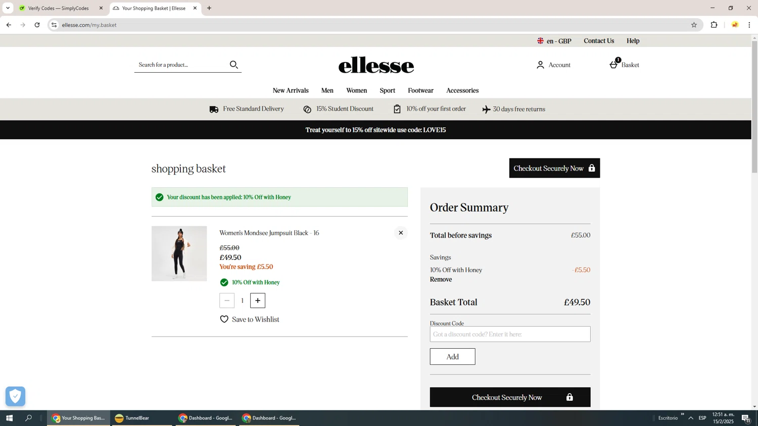 Ellesse promo code screenshot showing code HONEY10 applied at Ellesse checkout page. Uploaded by SimplyCodes community member Richard251 on Feb 15, 2025
